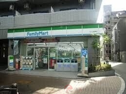 コンビニ　ファミリーマート淀川宮原店（コンビニ）まで0m