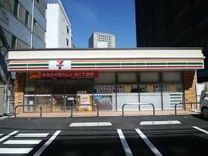 コンビニ　セブンイレブン 川崎小川町店（コンビニ）まで54m