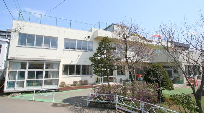 幼稚園・保育園　認定こども園菊水すずらん（幼稚園・保育園）まで433m