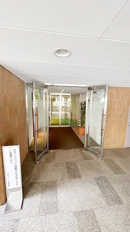 エントランス　物件画像