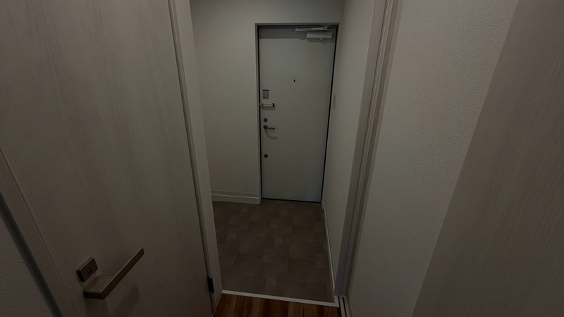 ノワール八代本町の玄関写真