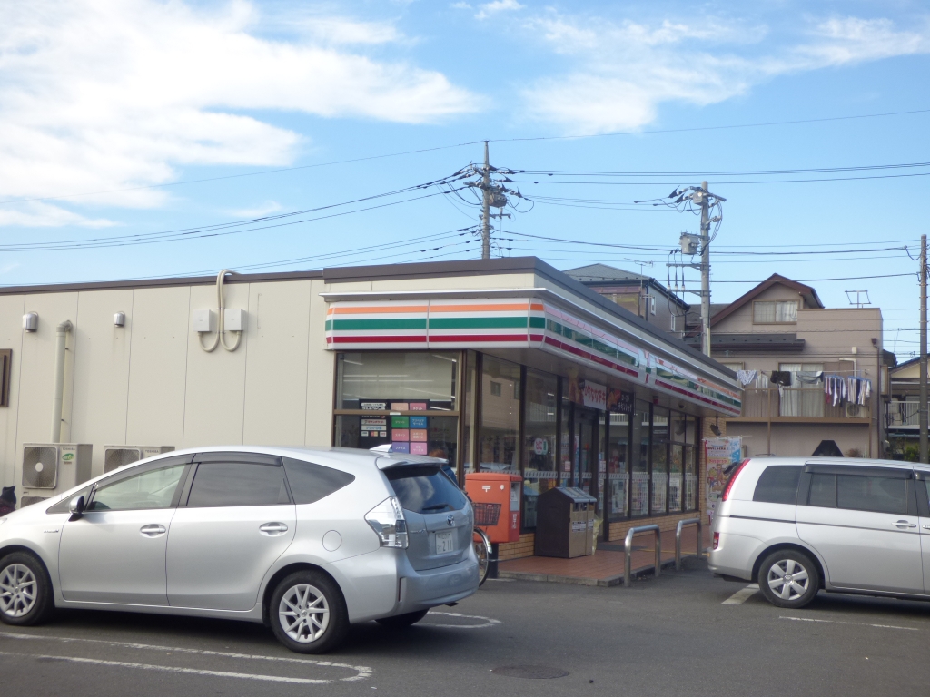 コンビニ　セブンイレブン 川口柳崎4丁目店（コンビニ）まで690m