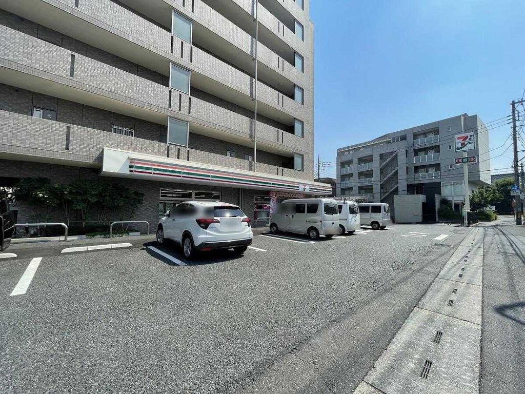 コンビニ　セブン-イレブン さいたま上峰店（コンビニ）まで420m