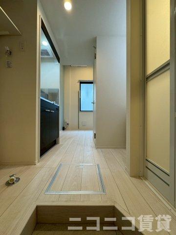 玄関　別号室イメージの為、現状を優先致します。