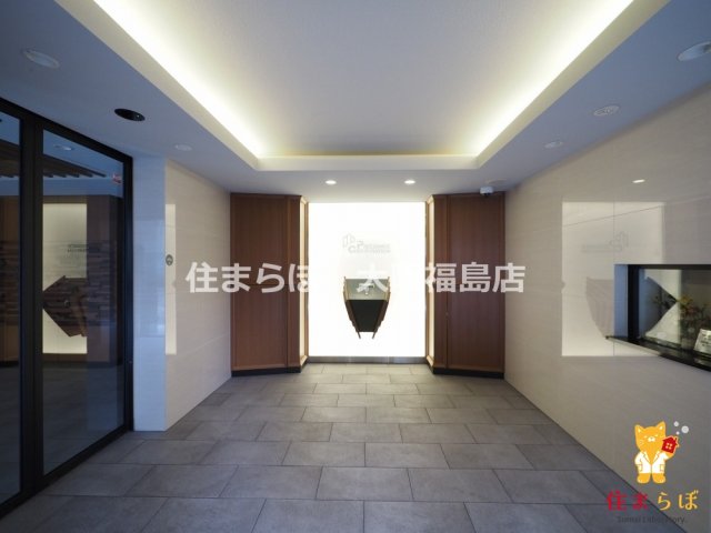 エントランス　共用部の印象も大切に