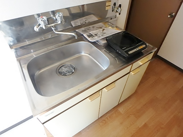 キッチン　別部屋の写真です