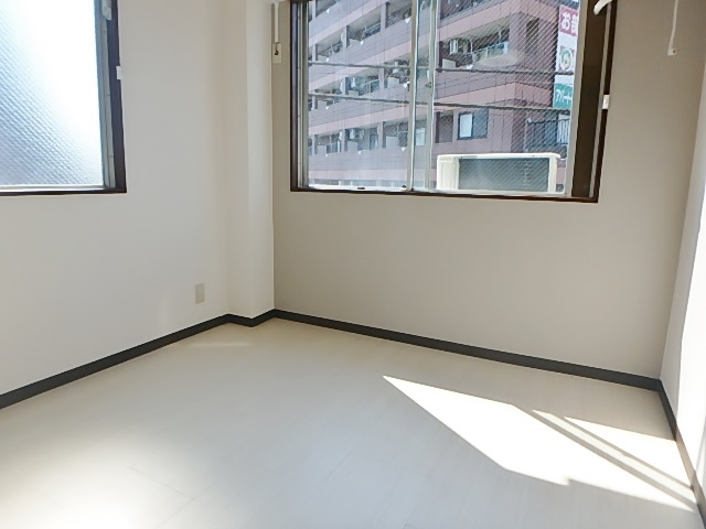 居室・リビング　別部屋の写真です