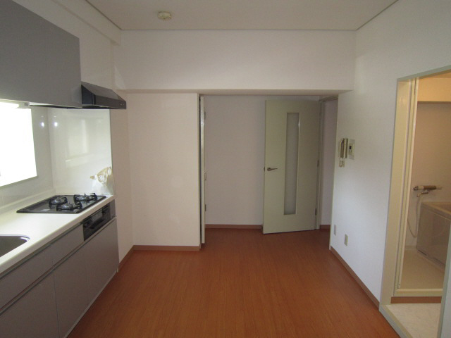 居室・リビング　写真は同マンションの別のお部屋のものです