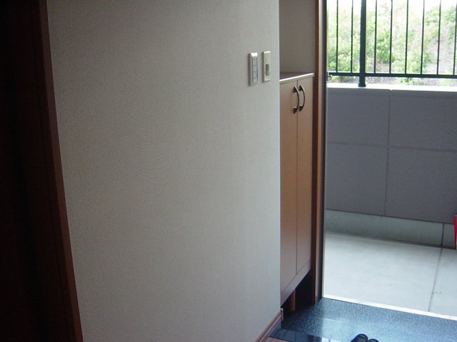 玄関　玄関（イメージ）