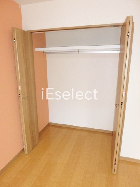 収納　お部屋のクローゼットです。