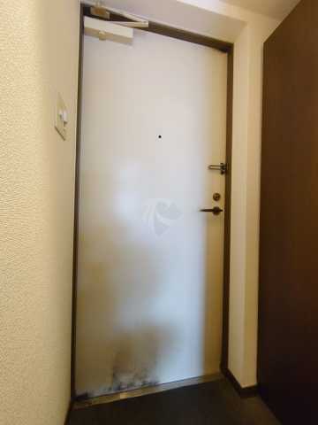 玄関　別部屋写真