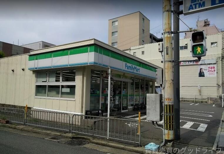 コンビニ　ファミリーマート京都今出川針屋町店（コンビニ）まで395m