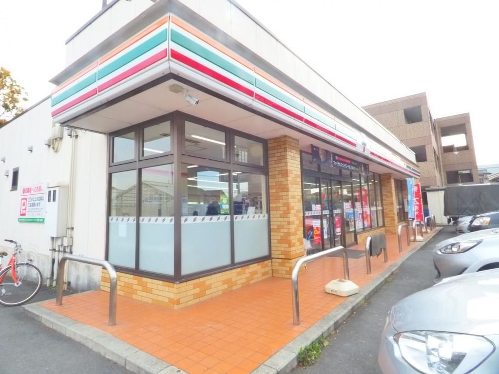 コンビニ　セブンイレブン江戸川春江町3丁目店（コンビニ）まで170m
