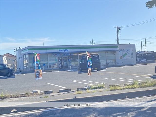コンビニ　ファミリーマート境港夕日ヶ丘店（コンビニ）まで968m