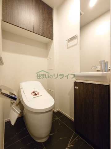 トイレ　ザ・パークハビオ新高円寺