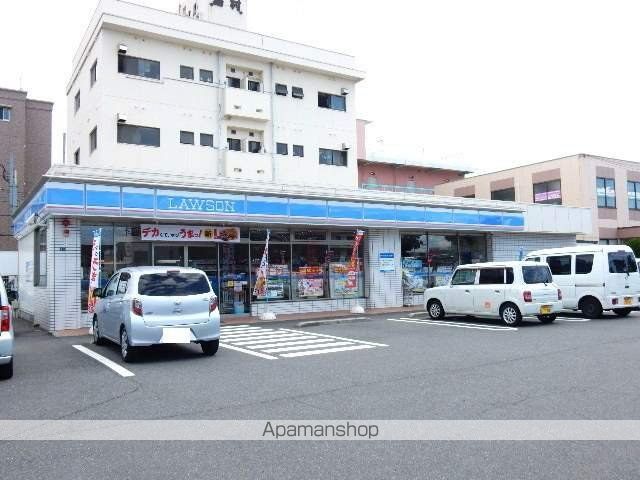 コンビニ　ローソン大元駅前店（コンビニ）まで500m