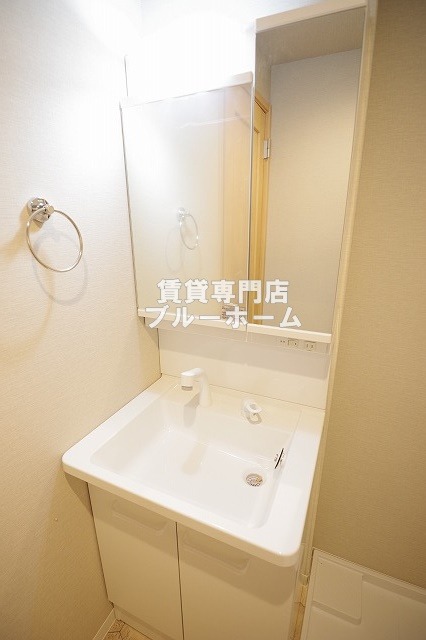 洗面設備　独立洗面台あります！
