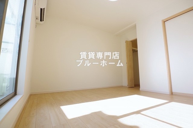 その他　別角度からの洋室！
