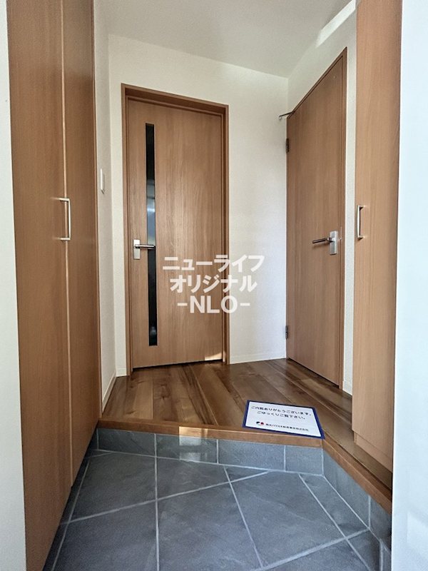 玄関　靴の脱ぎ履きもしやすい広い玄関☆
