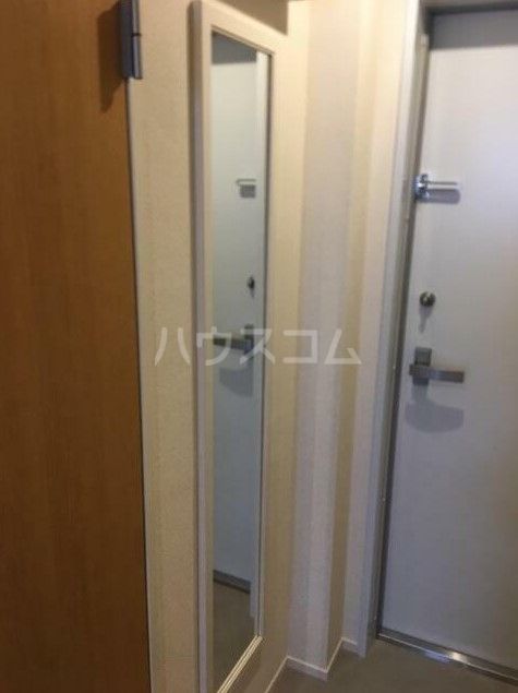 プランドール前野町の玄関写真