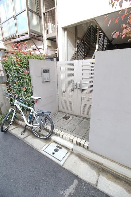 エントランス　★エントランス★