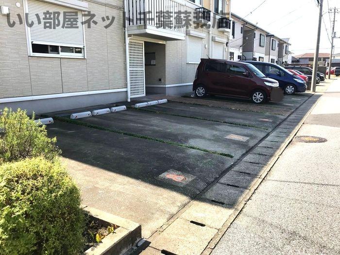 駐車場　駐車場です
