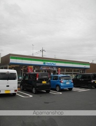 コンビニ　ファミリーマート東秋留店（コンビニ）まで400m