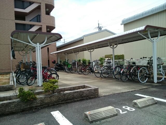 ＪＲ阪和線 鳳駅 徒歩17分 4階建 築25年の外観写真