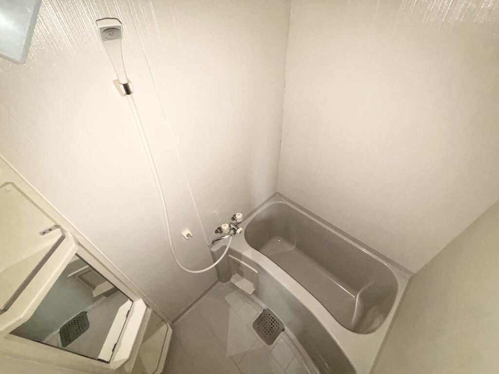 コンフォールの風呂写真