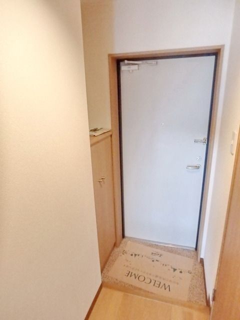 玄関　★シューズボックス付き玄関★
