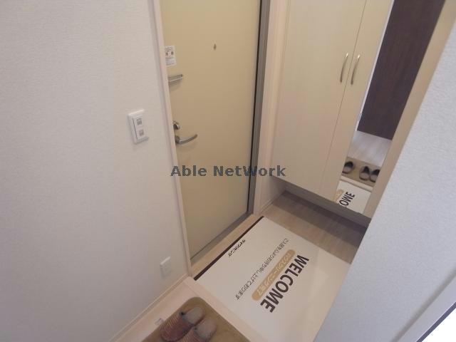 名鉄各務原線 田神駅 徒歩8分 3階建 築7年の玄関写真
