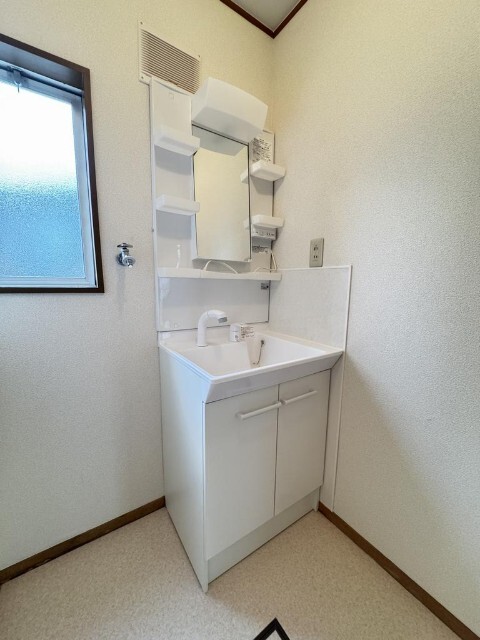 伊藤様戸建 東棟の内装写真
