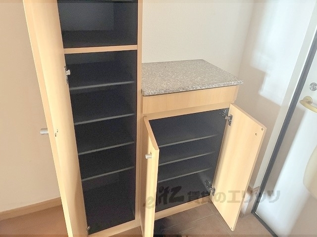 収納　下駄箱