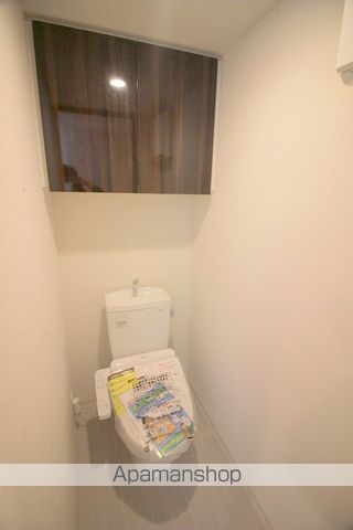 地下鉄中央線 九条駅 徒歩1分 14階建 築7年のトイレ写真