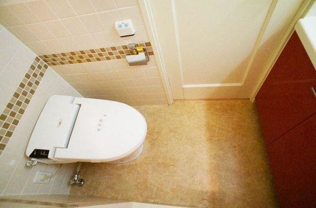 ラティス新橋のトイレ写真