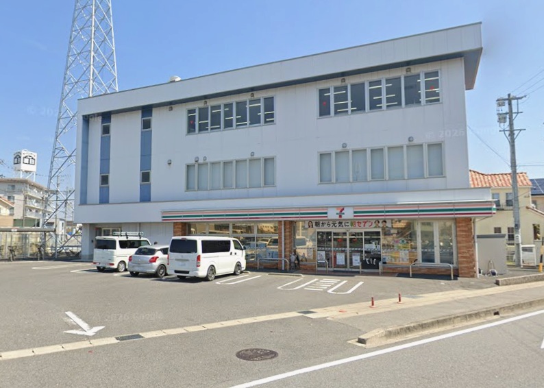 コンビニ　セブンイレブン 岡崎割塚店（コンビニ）まで926m
