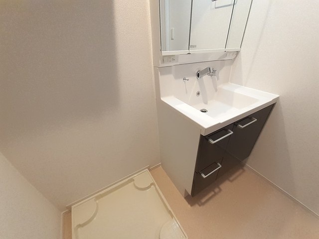地下鉄長堀鶴見緑地線 門真南駅 徒歩12分 3階建 築3年の内装写真