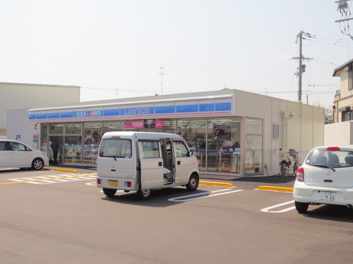 コンビニ　ローソン 堺鳳北町八丁店（コンビニ）まで210m