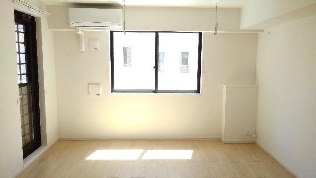 東武伊勢崎線 加須駅 徒歩19分 2階建 築9年の居間写真