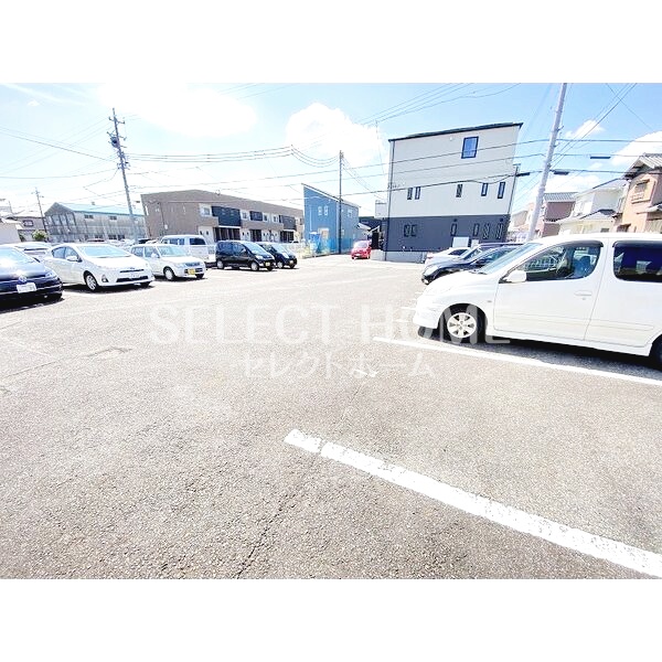 駐車場　駐車場があります