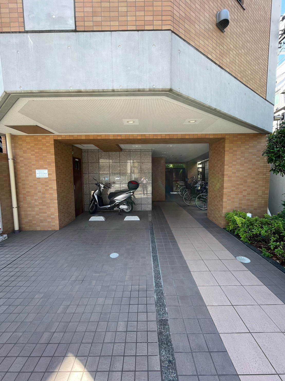 エントランス