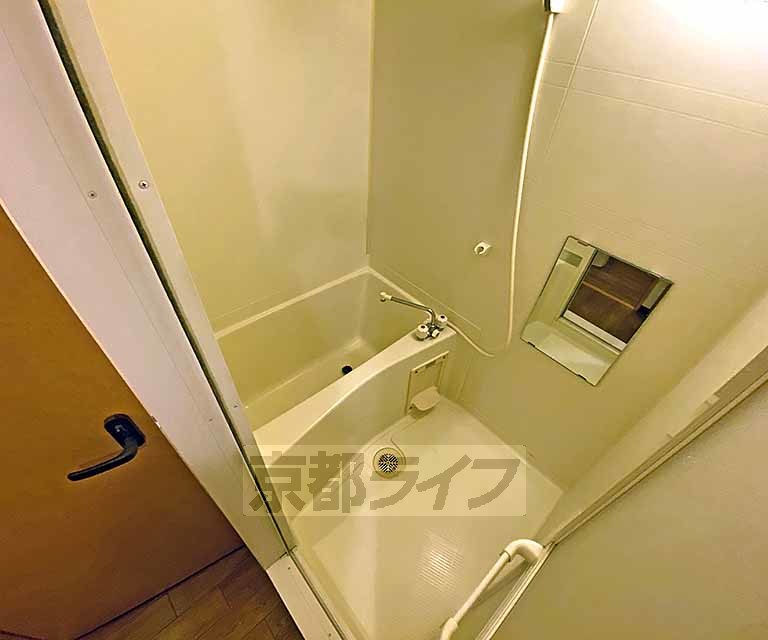 ハウスセゾン御所南の風呂写真