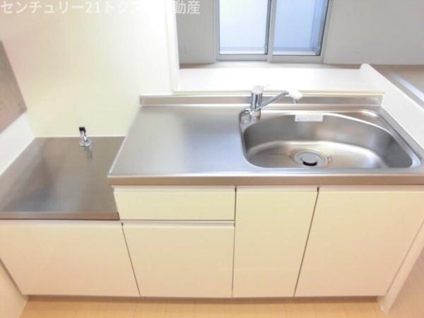 ＪＲ総武本線 物井駅 徒歩20分 2階建 築15年のキッチン写真