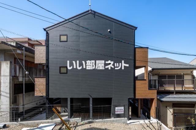 小田急江ノ島線 藤沢本町駅 徒歩1分 築4年