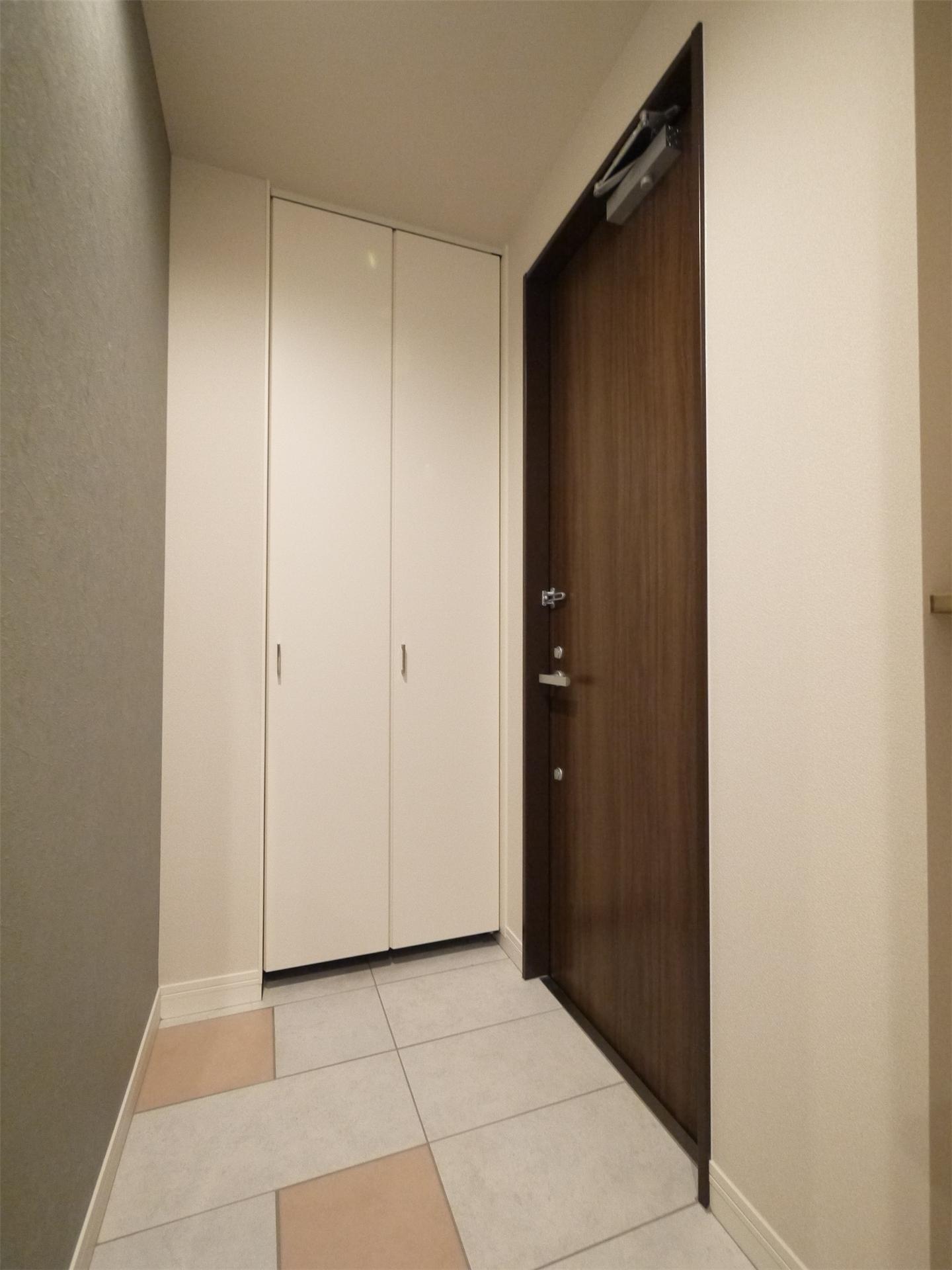 玄関　☆玄関