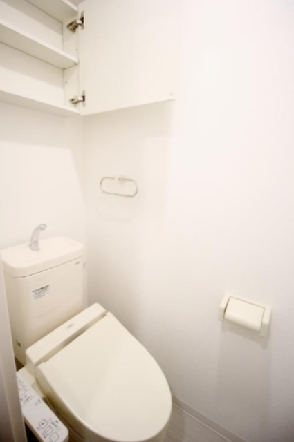 トイレ　別部屋参考写真