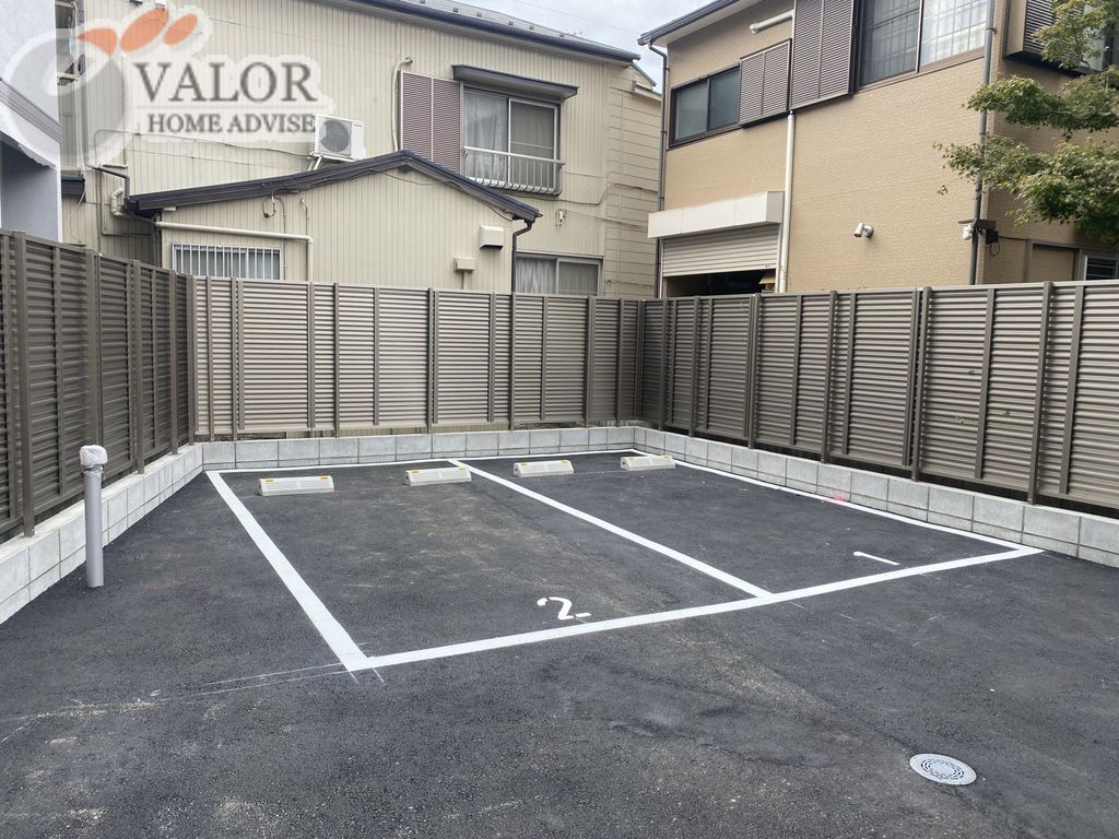 駐車場　駐車場