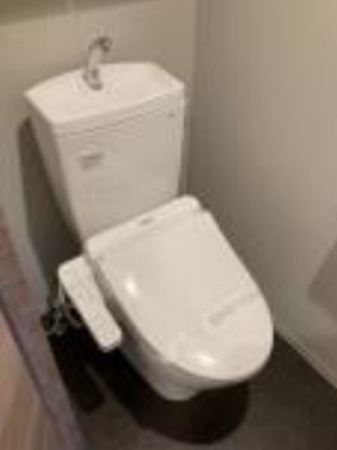 トイレ　シャワートイレ