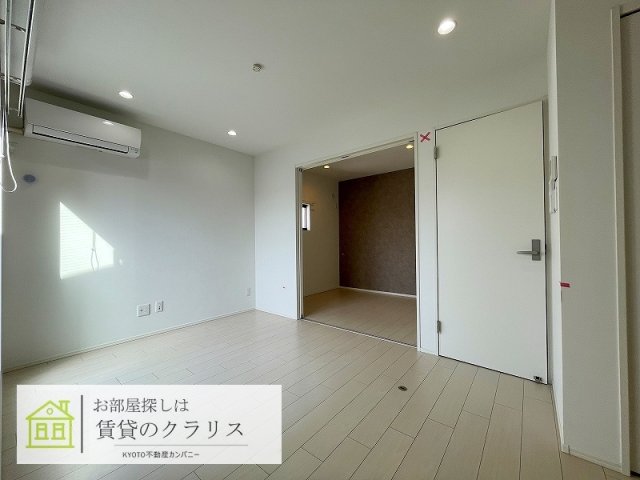 ディアコート桂の居間写真