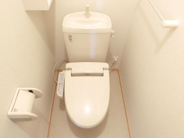 トイレ　ウォシュレット！